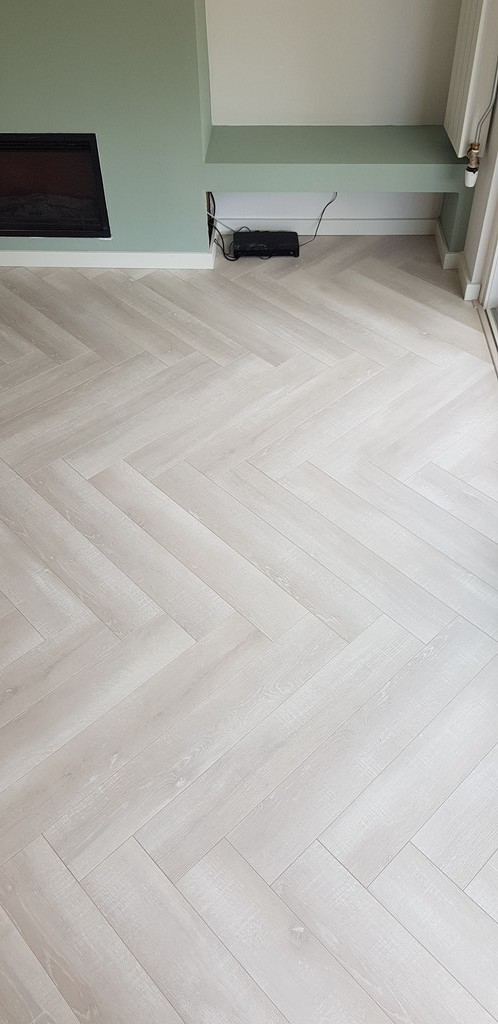 Laminaat bij Luxury Floors | Qasa.nl