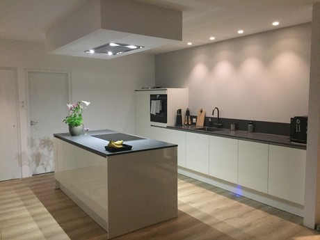 grando keuken installeren grando keukens bad keukens badkamers 1242 ervaringen grando keuken installeren grando keukens bad keukens badkamers 1242 ervaringen