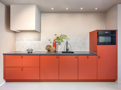 Moderne rode keuken r21