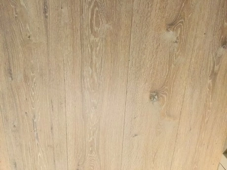 houten vloer met lichte houtnerf patronen